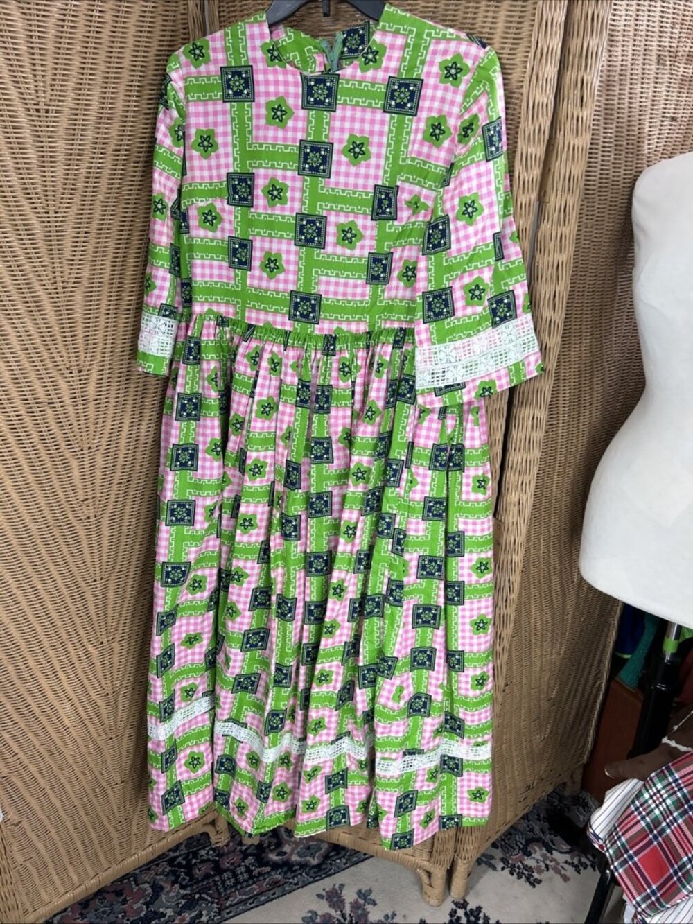 VTG 1960’s Prairie Boho Hippy Floral Pink Green Patchwork Kaftan Maxi Dress Med